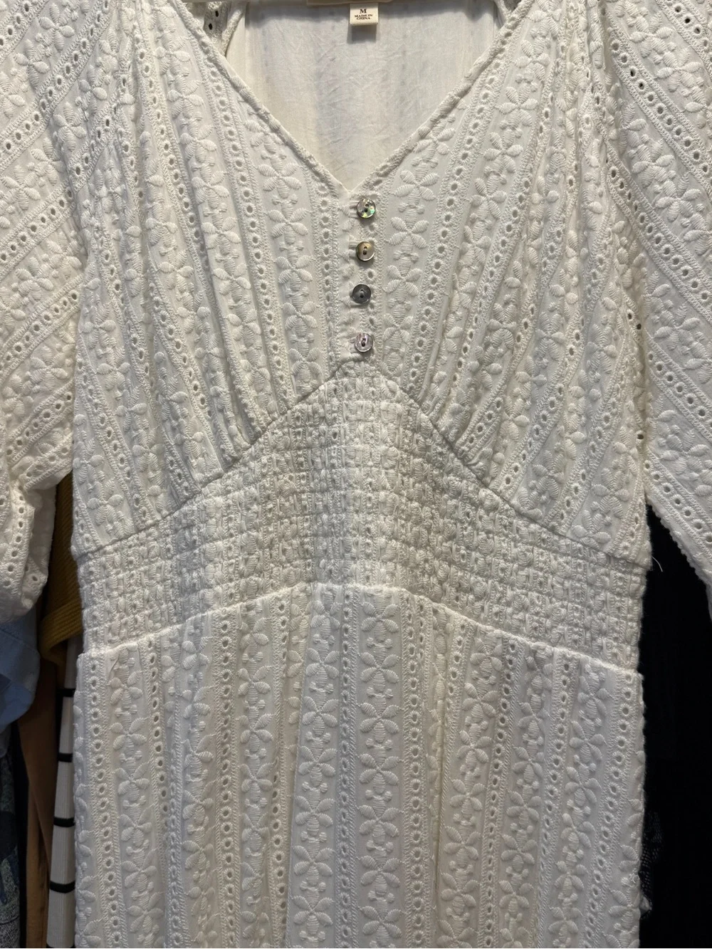 Westbound airy white